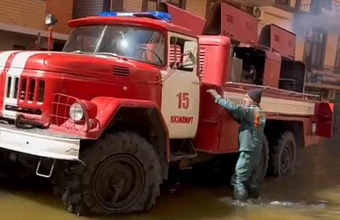 В Махачкале на улице Хивской устраняют последствия подтопления