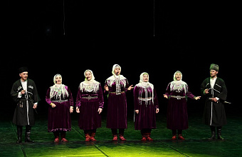 В Русском театре прошел первый день фестиваля народного творчества «Песни Победы»