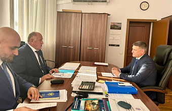 Абдулмуслим Абдулмуслимов и Дмитрий Тетенькин обсудили строительство мусоросортировочных комплексов и обустройство контейнерных площадок в Дагестане