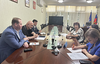 В приемной «ЕР» рассмотрели вопросы социальной поддержки участников СВО и их семей