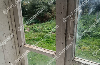 Подросток в Дагестане украл копилку и ноутбук в доме своего знакомого