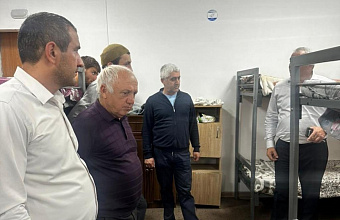 Власти Гергебильского района посетили государственный лагерь «Алмаз»