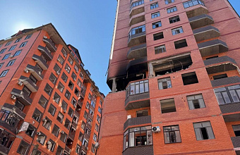 В Махачкале начали монтаж окон в многоэтажках, ранее поврежденных из-за хлопка газа