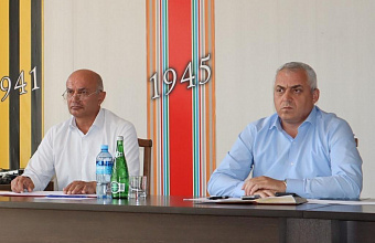 Сессия Законодательного собрания прошла в Гергебильском районе