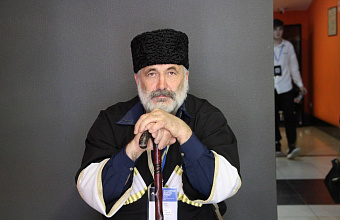 8 сентября – День языков народов России