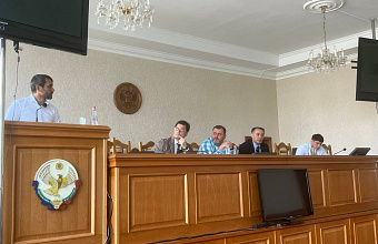 Совещание по вопросу просроченной кредиторской задолженности медицинских организаций прошло в Махачкале