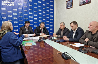 Прием граждан по вопросам ЖКХ прошел в Махачкале