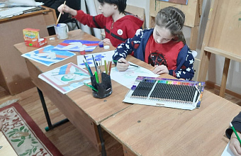 Избербашские воспитанники детского дома отметили 80-летие Победы яркими акциями