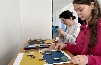В многопрофильной детской больнице прошел мастер-класс по декоративно-прикладному искусству