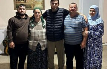 За ратную службу…