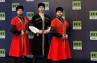 Дагестанский танцевальный ансамбль блестяще выступил на саммите в Индии