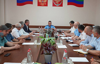 Прокурор Дагестана Виктор Эпп с рабочим визитом посетили город Дагестанские Огни