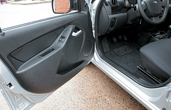 Махачкалинец обманул своего дядю почти на миллион рублей при покупке машины