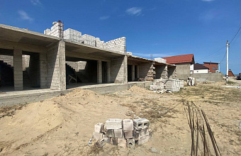 В Дагестане требуют снести 20 незаконных строений на побережье моря