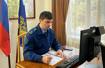 Свыше 3,6 млн рублей суд постановил взыскать с экс-главы Каякентского района, осужденного за превышение должностных полномочий