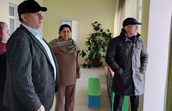 Глава Дахадаевского района посетил детский сад в селе Уркарах, открытый после капремонта