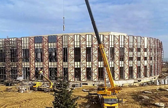 Готовность самого большого дворца спорта на Северном Кавказе превысила половину