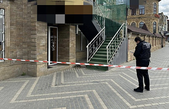 Троих подозреваемых в нападении на полицейского в Дербенте заключили под стражу