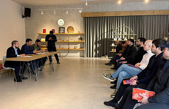 В Министерстве по туризму и НХП РД провели обучающий семинар для участников программы «Доблесть гор»