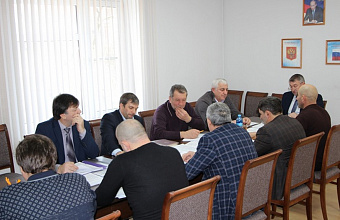 В школе Кизляра установят мемориальную доску в память о погибшем Александре Оськине