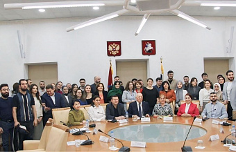 Врач из Дагестана удостоена медали ЦК Профсоюзов за самоотверженность в зоне СВО