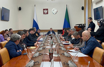 Информационные риски при прохождении осенне-зимнего периода предприятиями ЖКХ Дагестана обсудили на совещании в правительстве республики