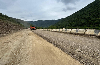 В Кайтагском районе по новому нацпроекту ведут капитальный ремонт почти 10 км дороги регионального значения