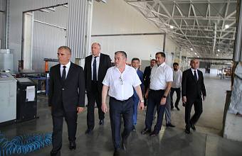 Делегация Узбекистана посетила завод «Керамогранит Дагестан»