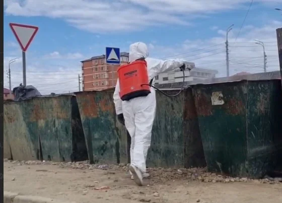 В Дагестане провели обеззараживание и обработку контейнерных площадок в подтопленных локациях