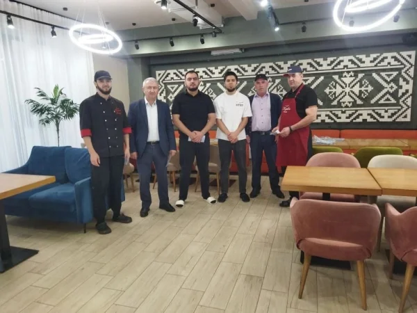 Около 50 иностранных граждан в Дагестане ознакомили с правилами пребывания в России