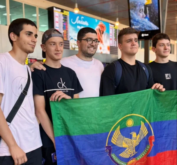 Дагестанские пловцы отправились на Первенство России