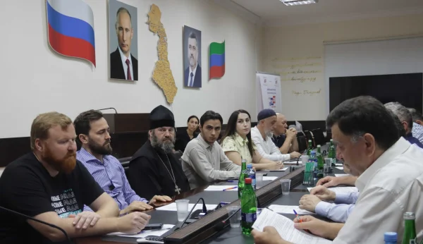 Избирком Дагестана и Общественная палата усилят контроль за агитацией в преддверии выборов