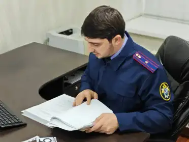 Житель Избербаша пойдет под суд за потасовку с сотрудниками уголовного розыска
