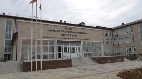 В образовательных учреждениях Махачкалы, пострадавших от паводков, начались строительные работы