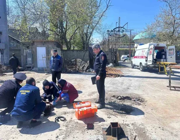 В Махачкале полицейский спас жизнь истекавшему кровью мужчине