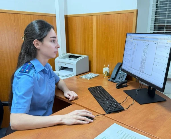 В Кизляре по требованию прокуратуры 20 водителей с психическими заболеваниями лишены прав