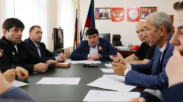 Подготовку к празднованию Дня Победы обсудили в Кайтагском районе