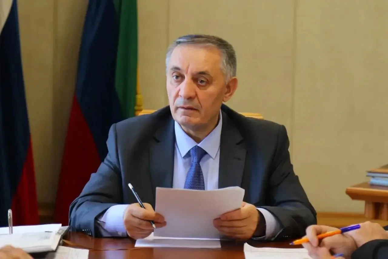 Зампред Абдурахман Махмудов провел заседание по противодействию нелегальной занятости в Каякентском районе
