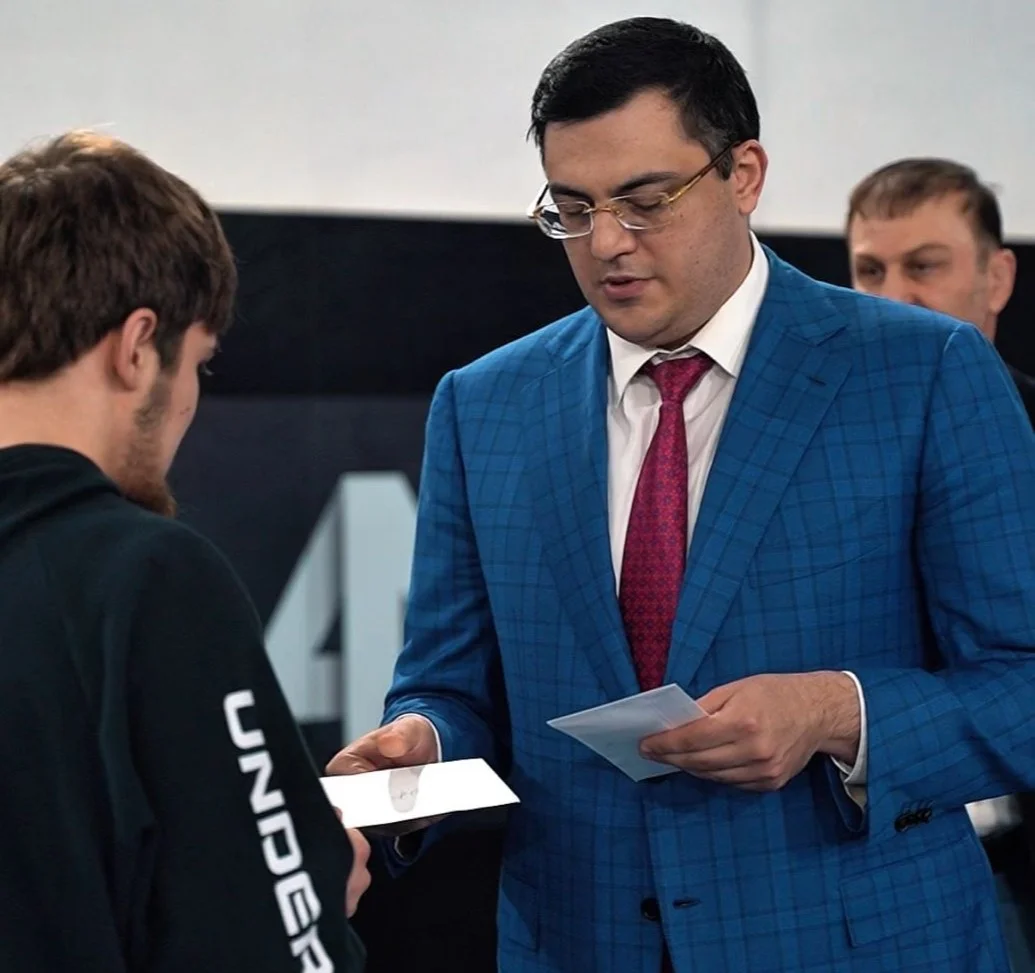 «Единая Россия» наградила призеров Чемпионата России по самбо