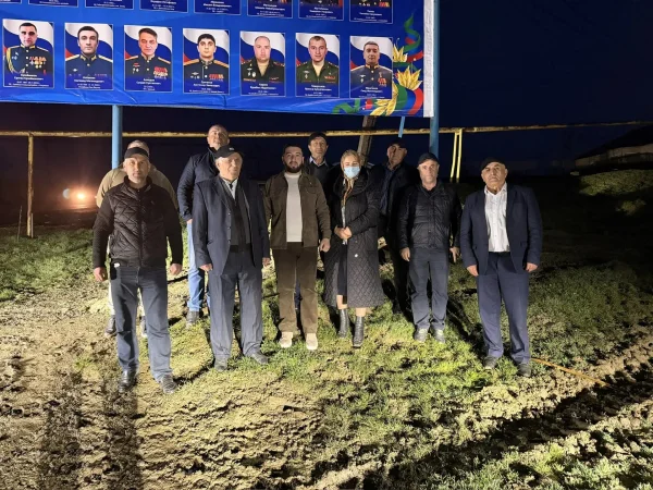 Герой России Саид Ибрагимов доставил гуманитарную помощь пострадавшим от оползня жителям Дахадаевского района