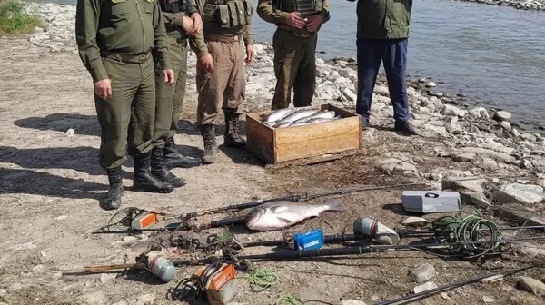 В Дагестане задержали браконьеров, ловивших рыбу электроудочкой