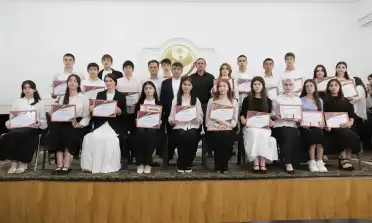 Гранты главы Табасаранского района присуждены 18 лучшим выпускникам и учащимся муниципалитета