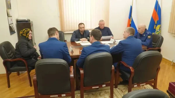 Замгенпрокурора России Сергей Бажутов провел прием граждан, пострадавших от стихии