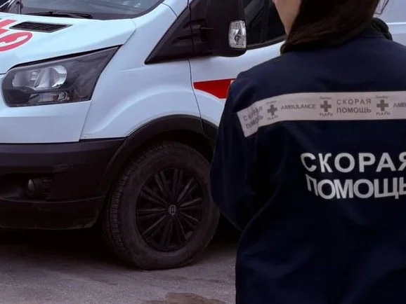 Девочка, которой оторвало палец в детсаду Махачкалы, выписана из больницы