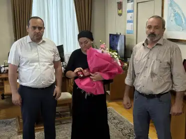 Глава Каякентского района вручил ордена Мужества родителям погибших участников СВО