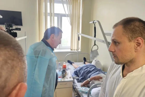 Представители парламента Дагестана навестили участников СВО в военном госпитале в Ростове-на-Дону