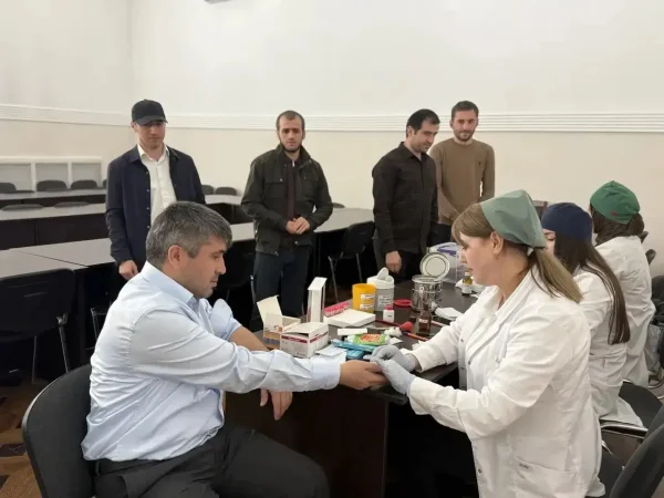 Коллектив администрации Табасаранского района прошел диспансеризацию