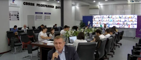 Омбудсмен Запир Алхасов доложил Яне Лантратовой о ходе избирательной кампании в Дагестане