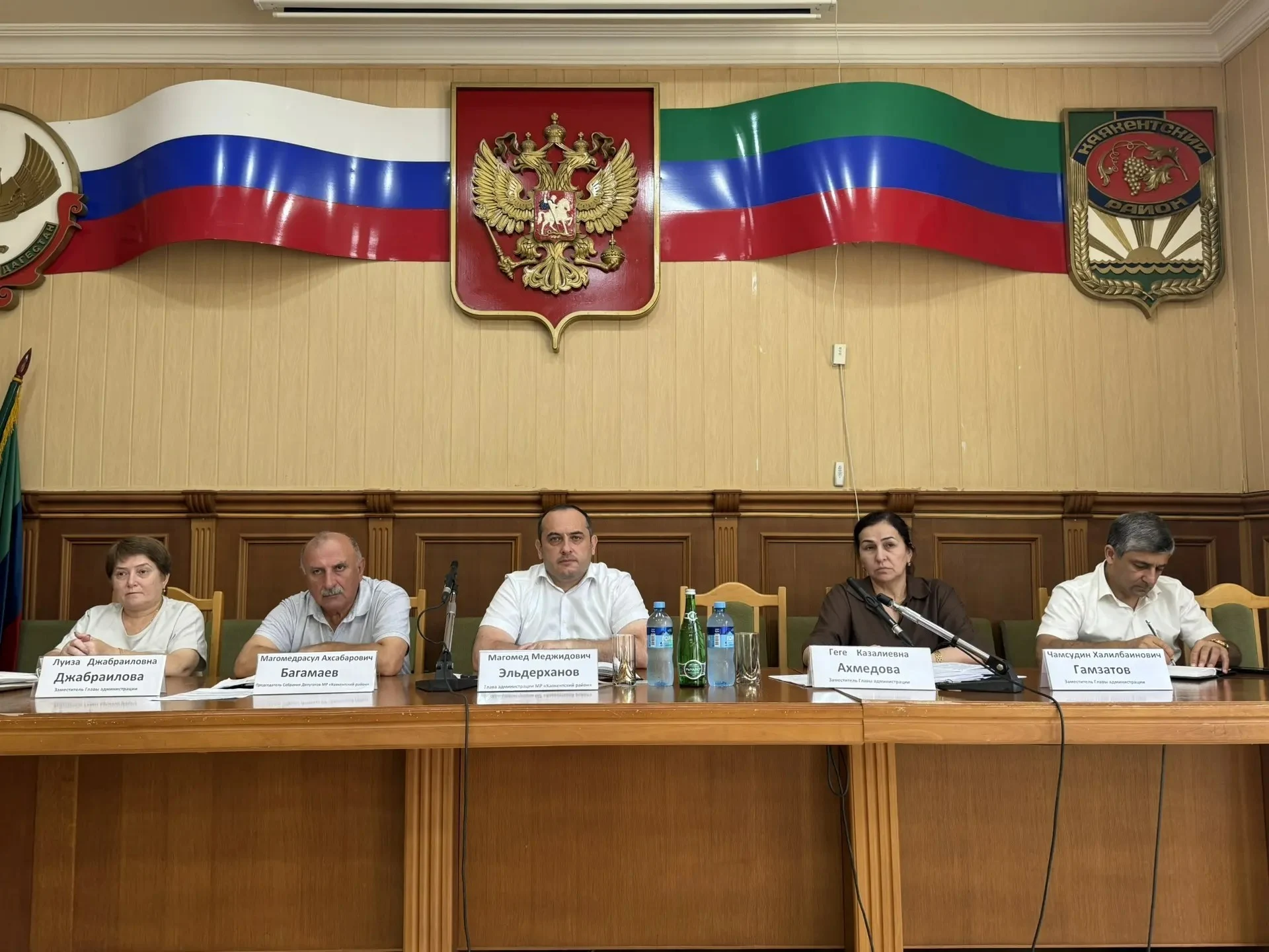 Организацию заключения контрактов жителями для участия в СВО обсудили в Каякентском районе