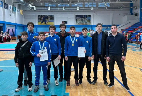Дагестанские спортсмены завоевали восемь медалей на Чемпионате России по савату